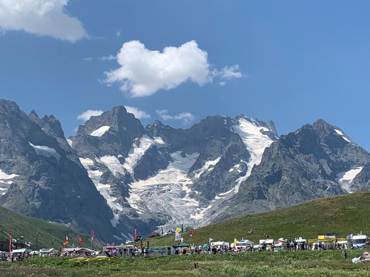 فيلا Vaujanylocations - Le Jardin Alpin المظهر الخارجي الصورة